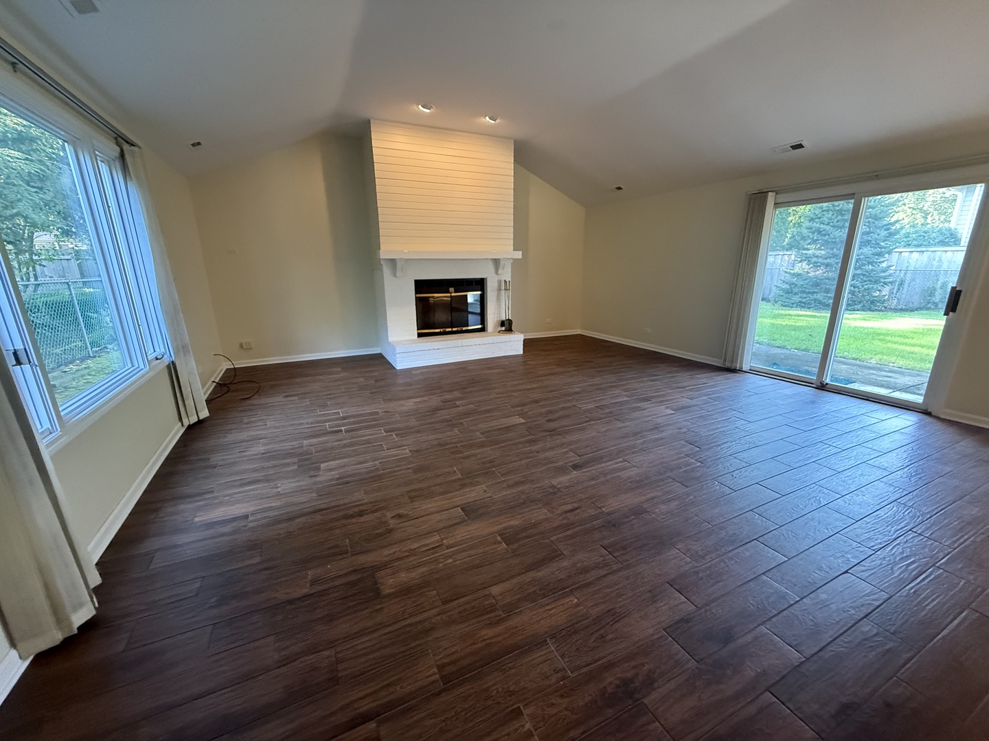 525 7th Avenue Property Photo 13