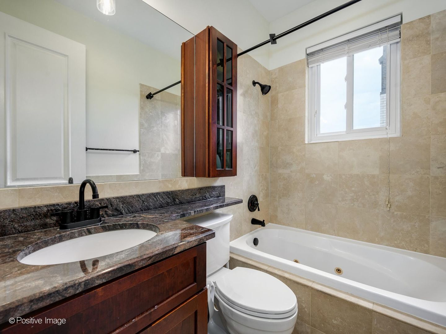 2342 W Montana Street 2w Property Photo 19