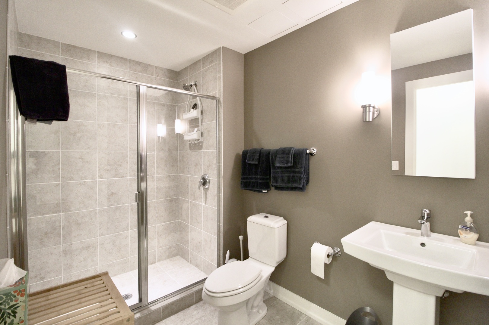 12747749 Property Photo 18