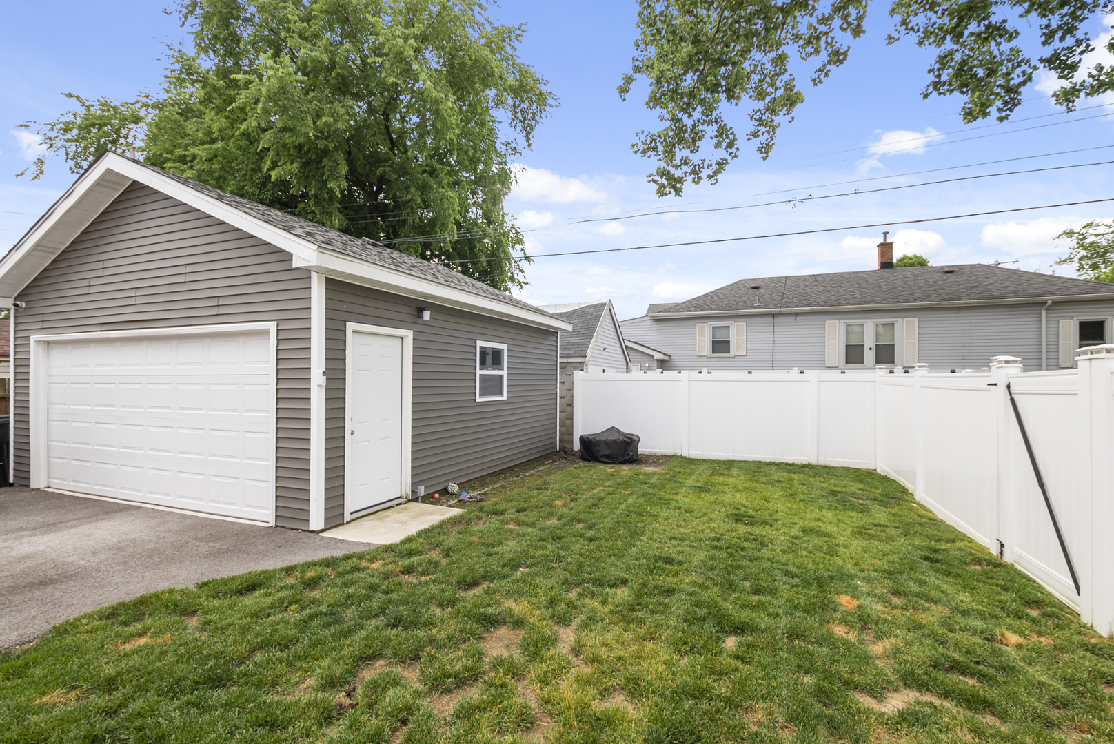 10904 S Kedzie Avenue Property Photo 20