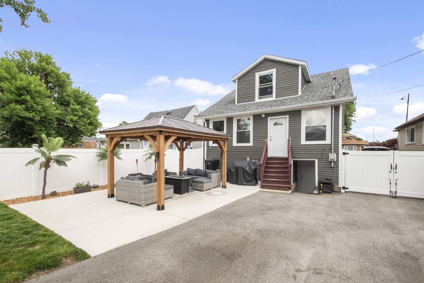 10904 S Kedzie Avenue Property Photo 22