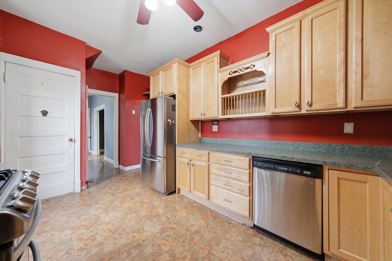 4246 Blanchan Avenue Property Photo 8