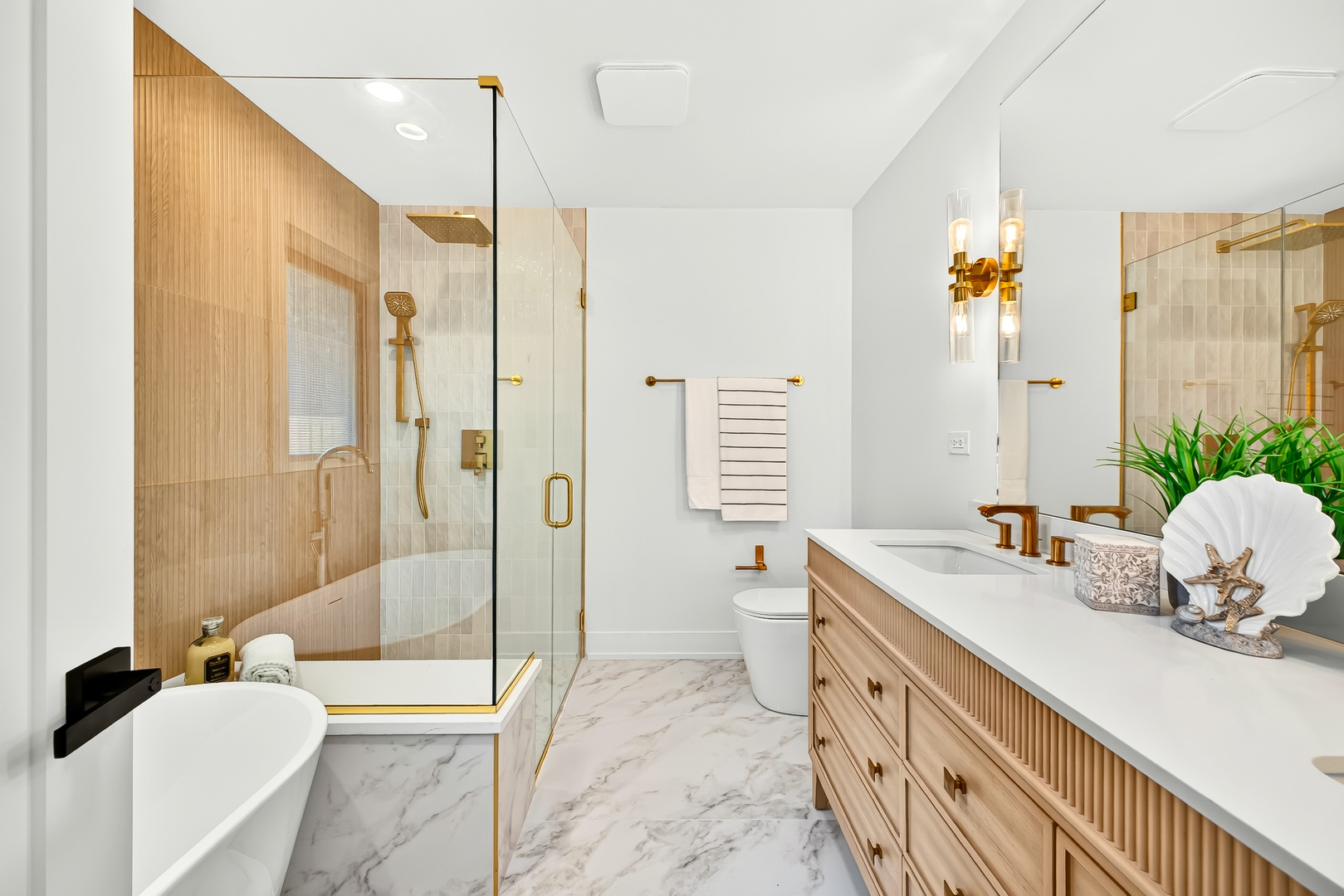 1013 N Delphia Avenue Property Photo 34