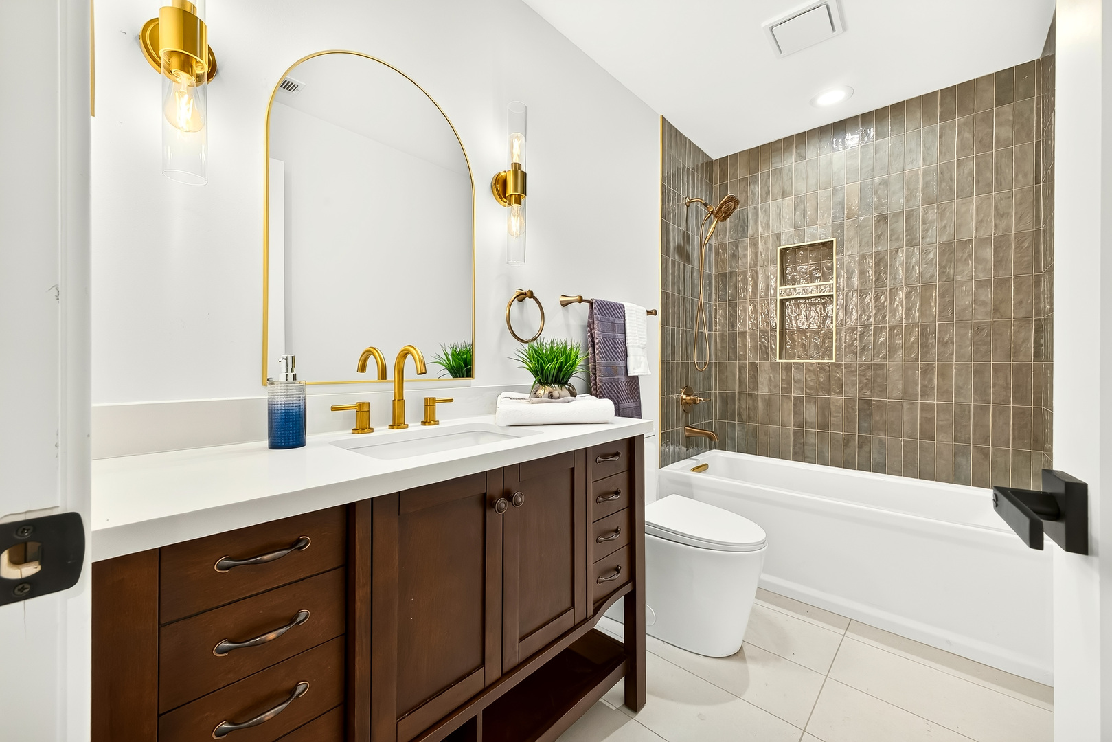 1013 N Delphia Avenue Property Photo 37