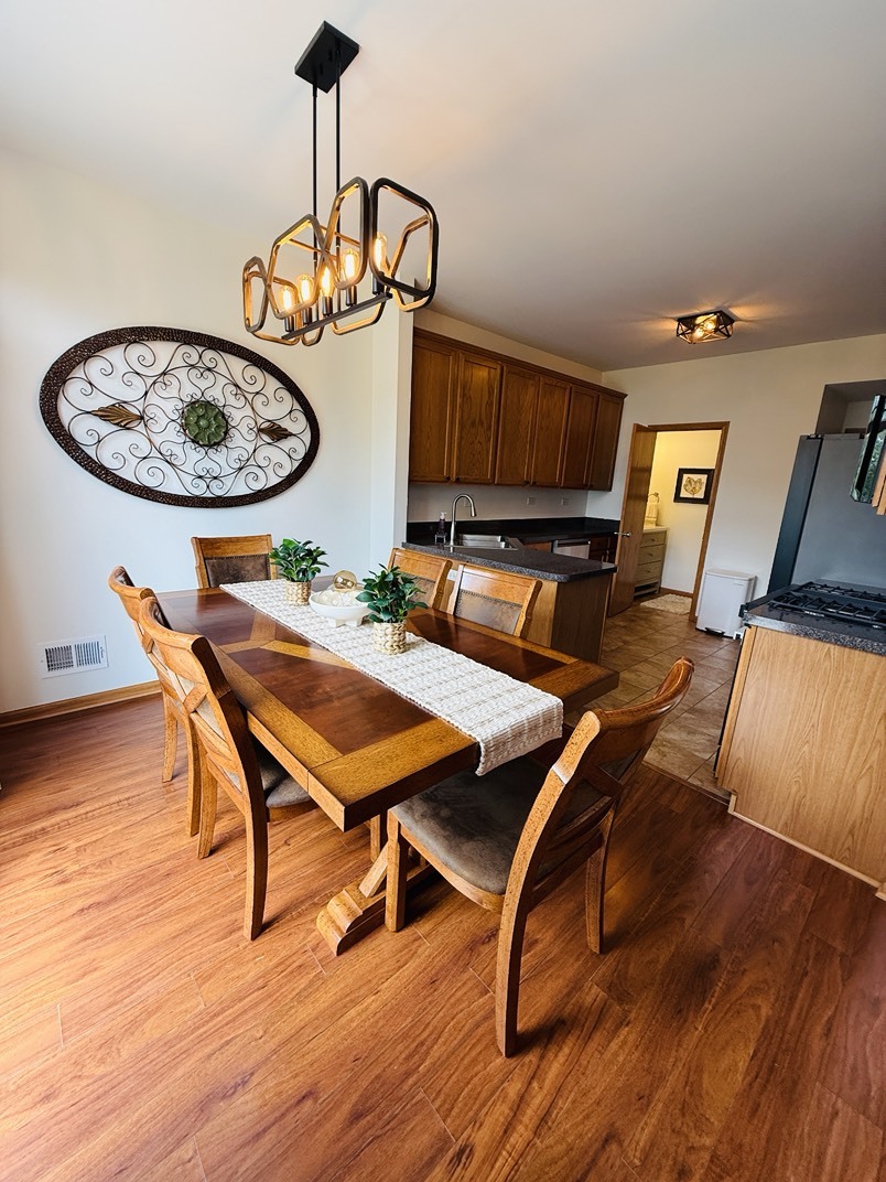 25061 Clare Circle Property Photo 7