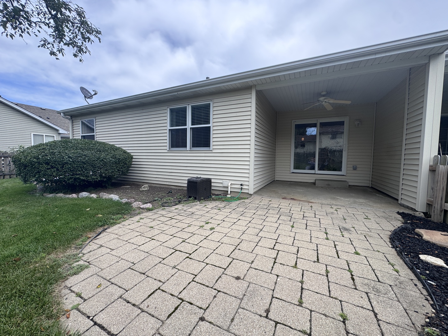 687 S Elizabeth Street Property Photo 15