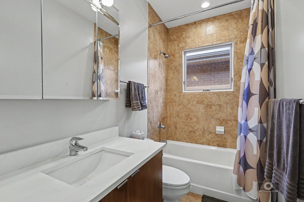 3216 S Stewart Avenue Property Photo 26
