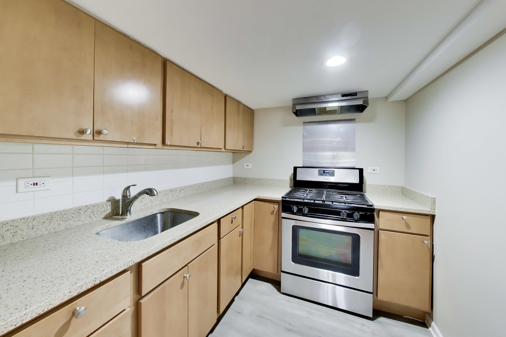 4614 N Springfield Avenue 1 Property Photo 12