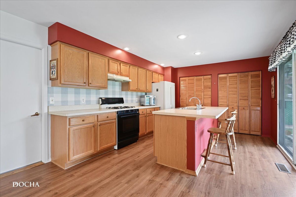 103 Fernwood Road Property Photo 9