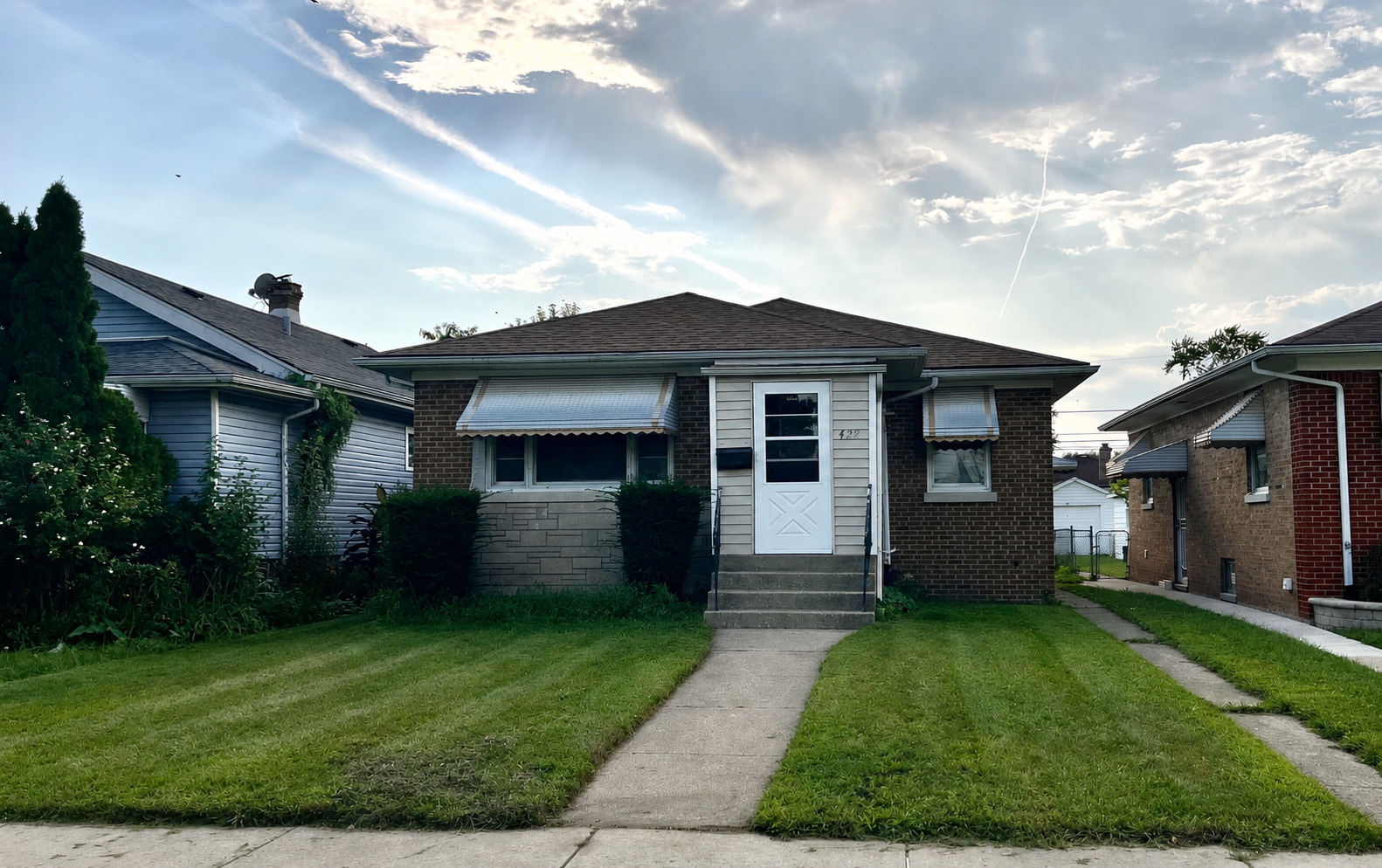 492 Price Avenue Property Photo 1