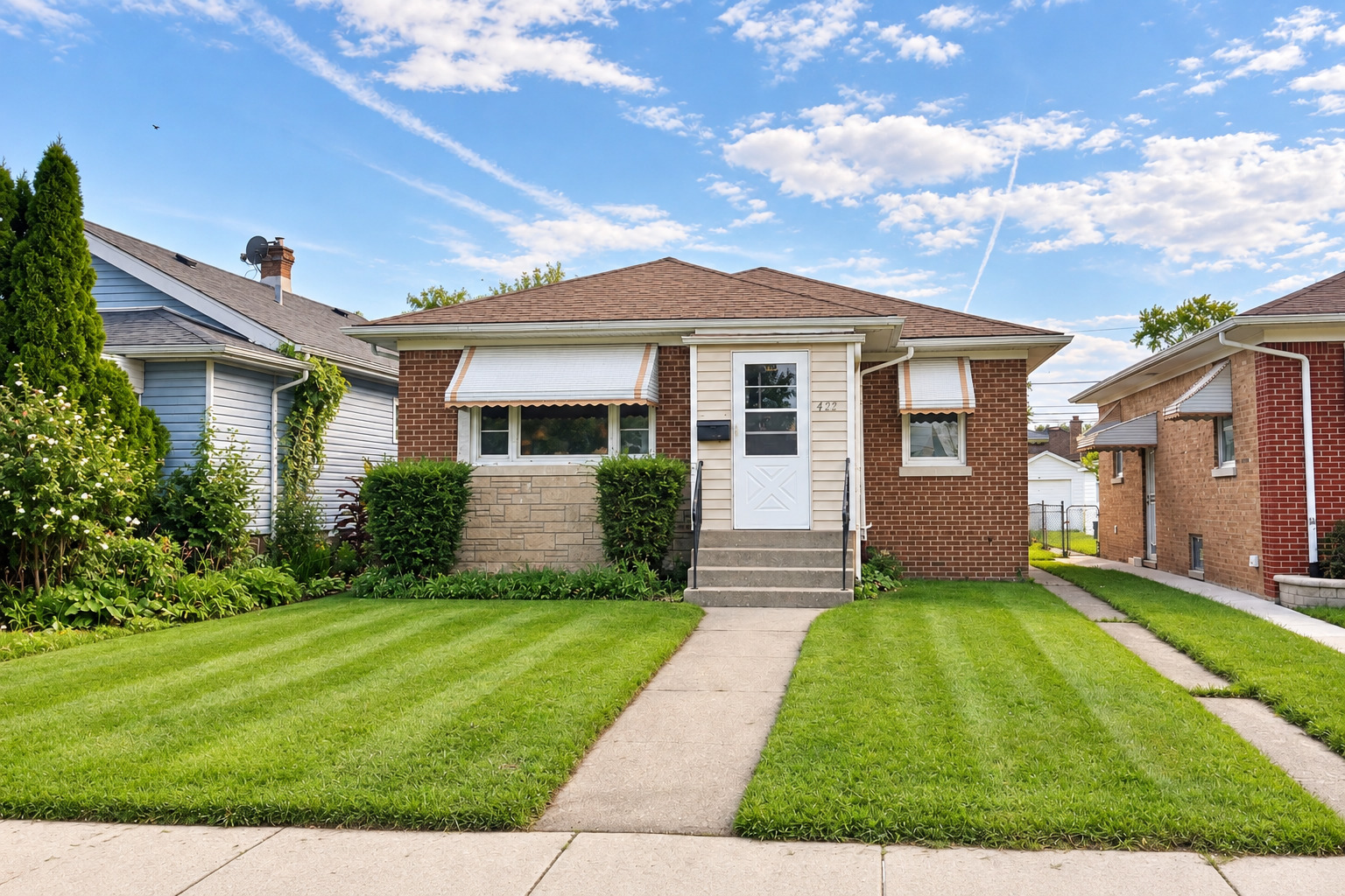 492 Price Avenue Property Photo 2