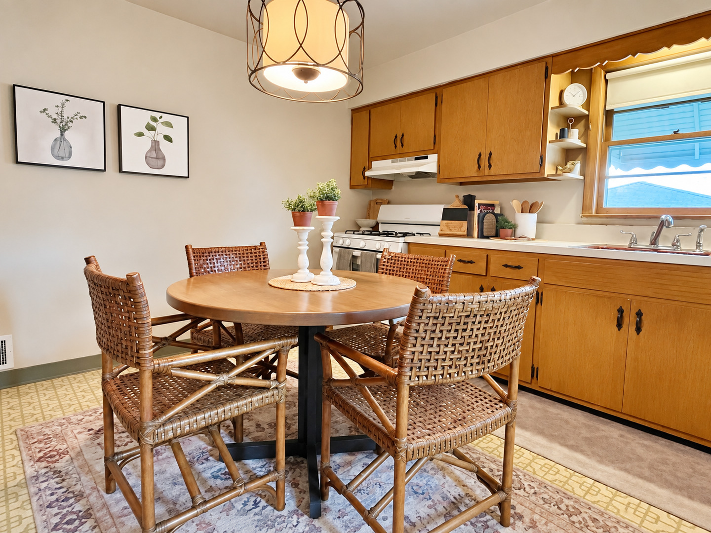 492 Price Avenue Property Photo 10
