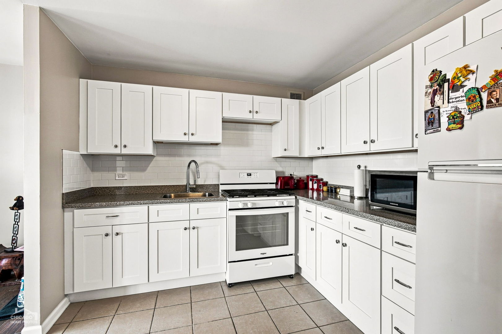 4850 S Lake Park Avenue 2109b Property Photo 4