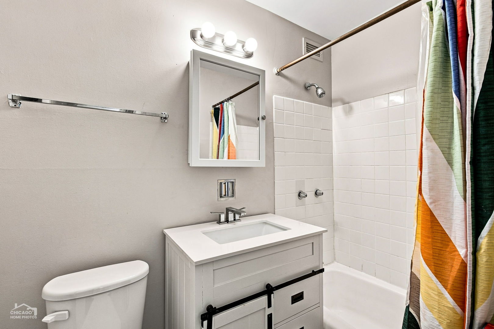 4850 S Lake Park Avenue 2109b Property Photo 13