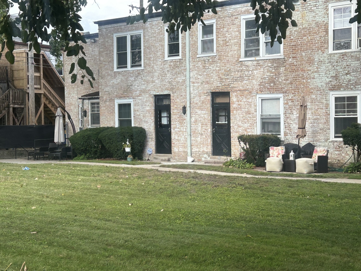 1762 W 95th Place Property Photo 7