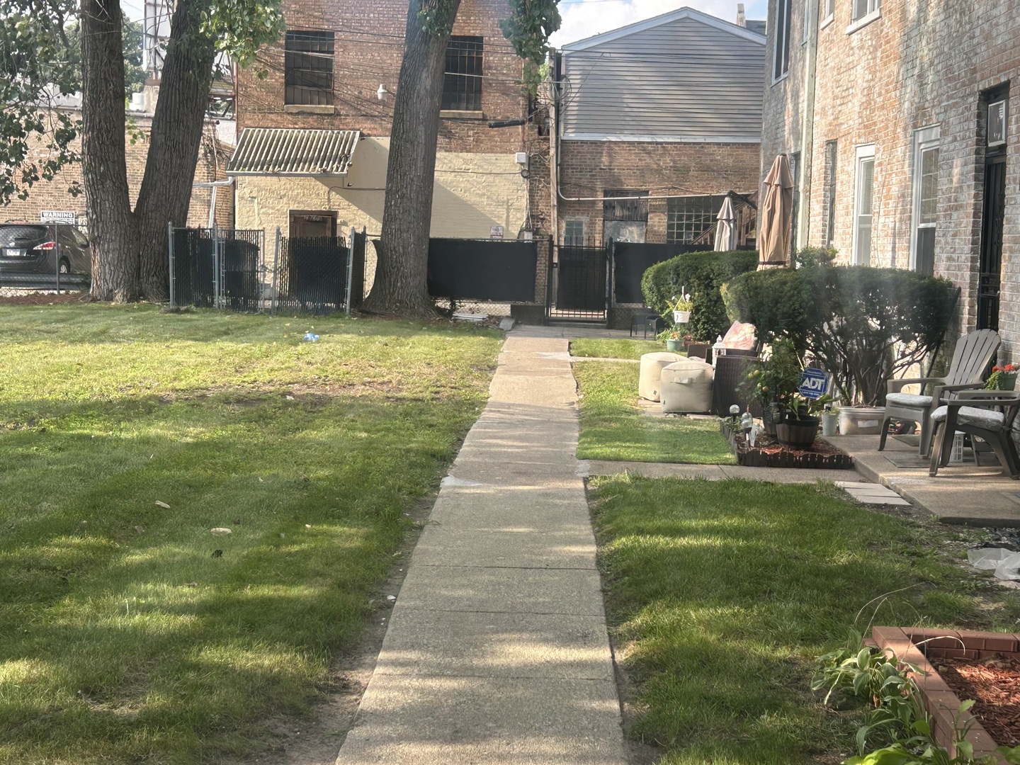 1762 W 95th Place Property Photo 10