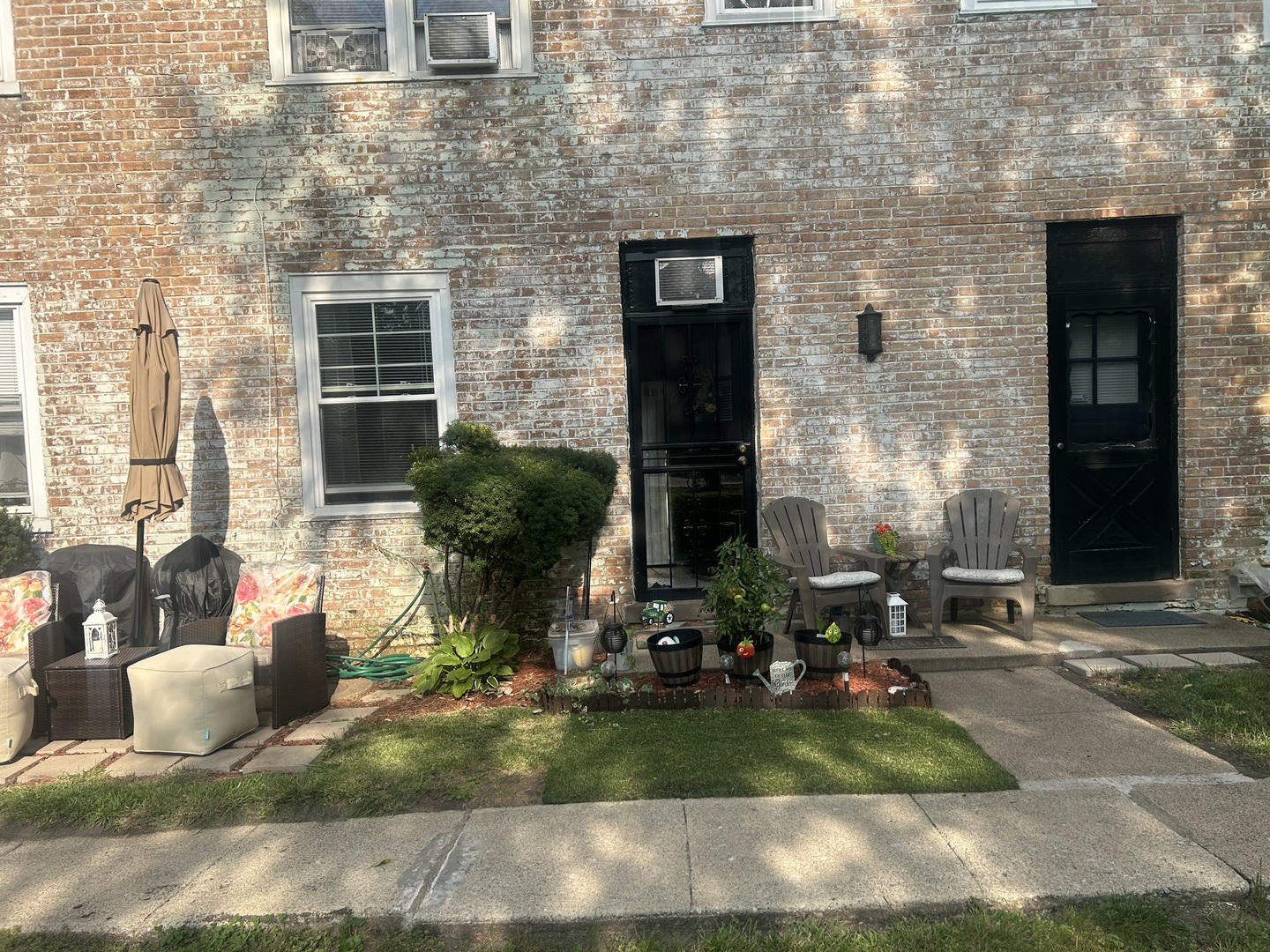 1762 W 95th Place Property Photo 12