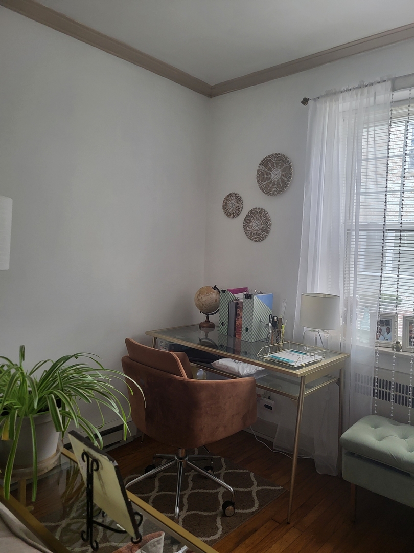1762 W 95th Place Property Photo 15