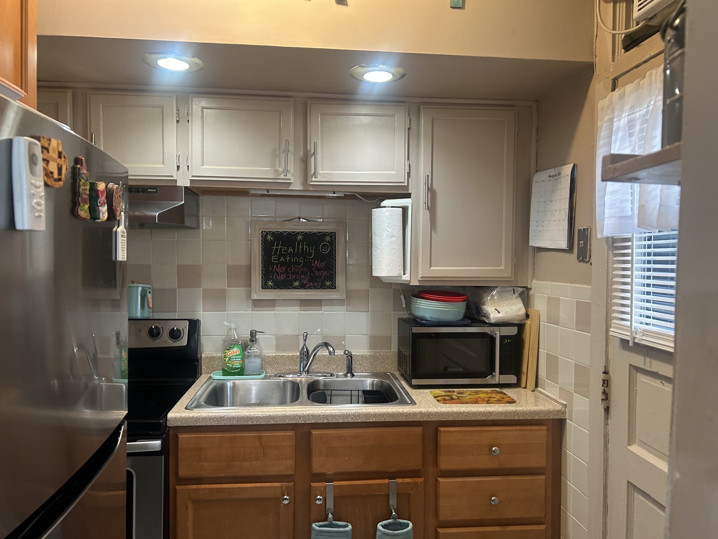 1762 W 95th Place Property Photo 28