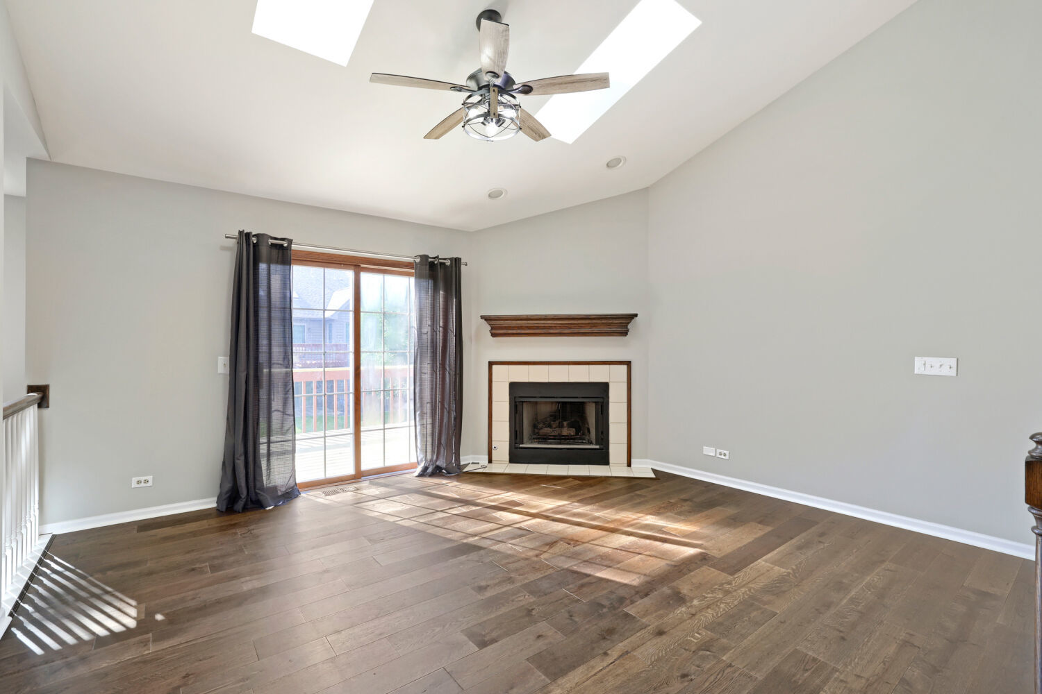 516 Silver Aspen Circle Property Photo 6