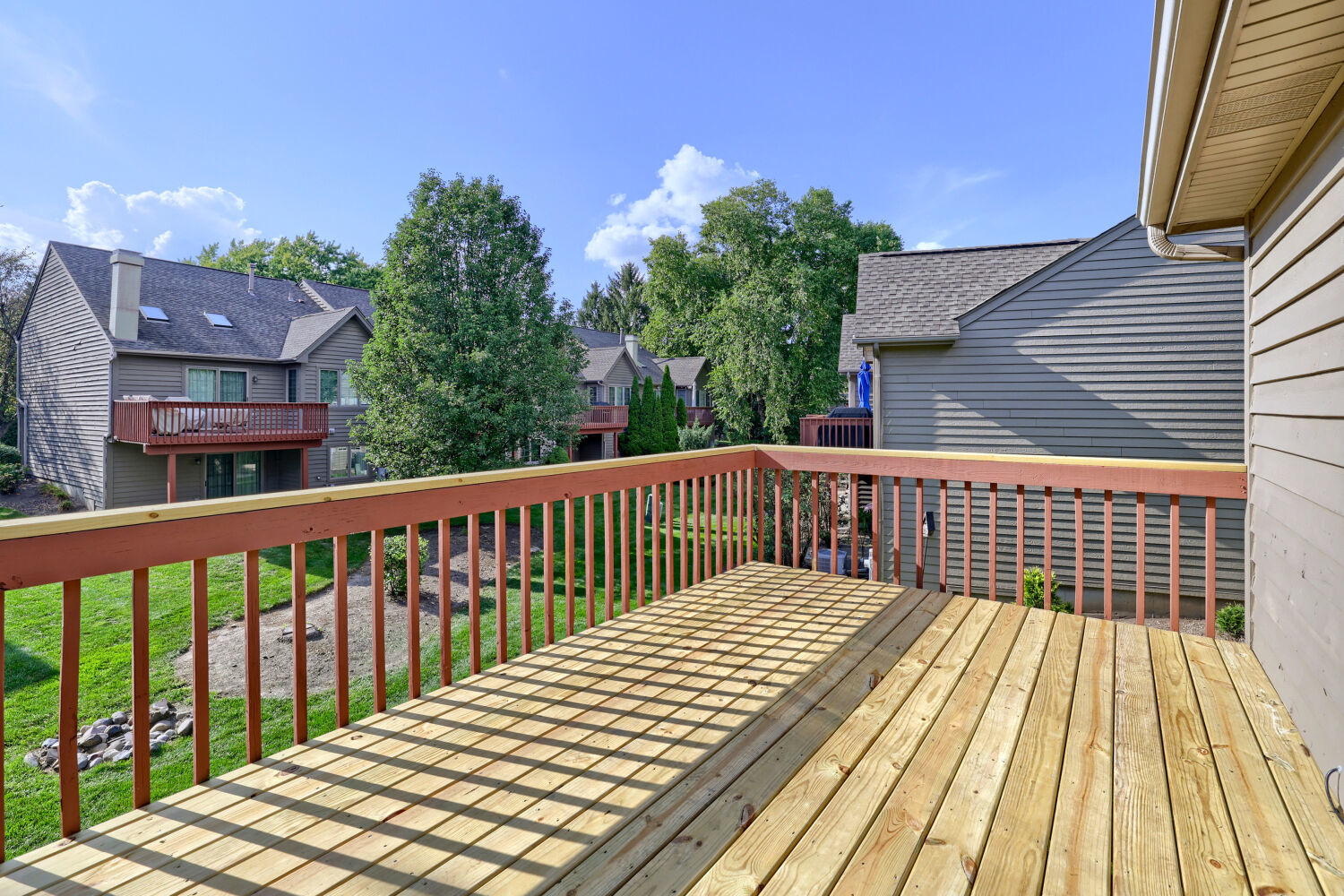 516 Silver Aspen Circle Property Photo 8