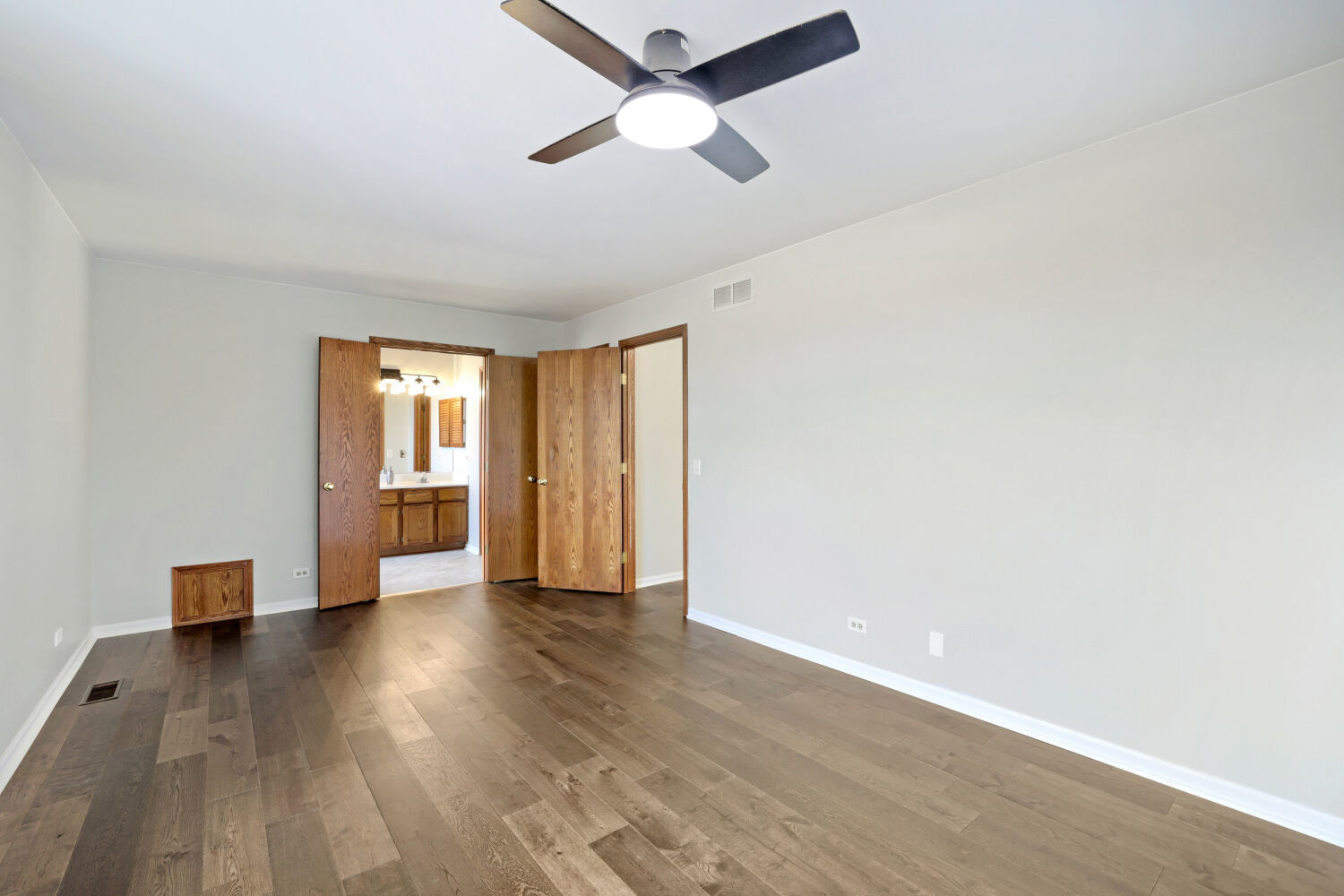 516 Silver Aspen Circle Property Photo 12