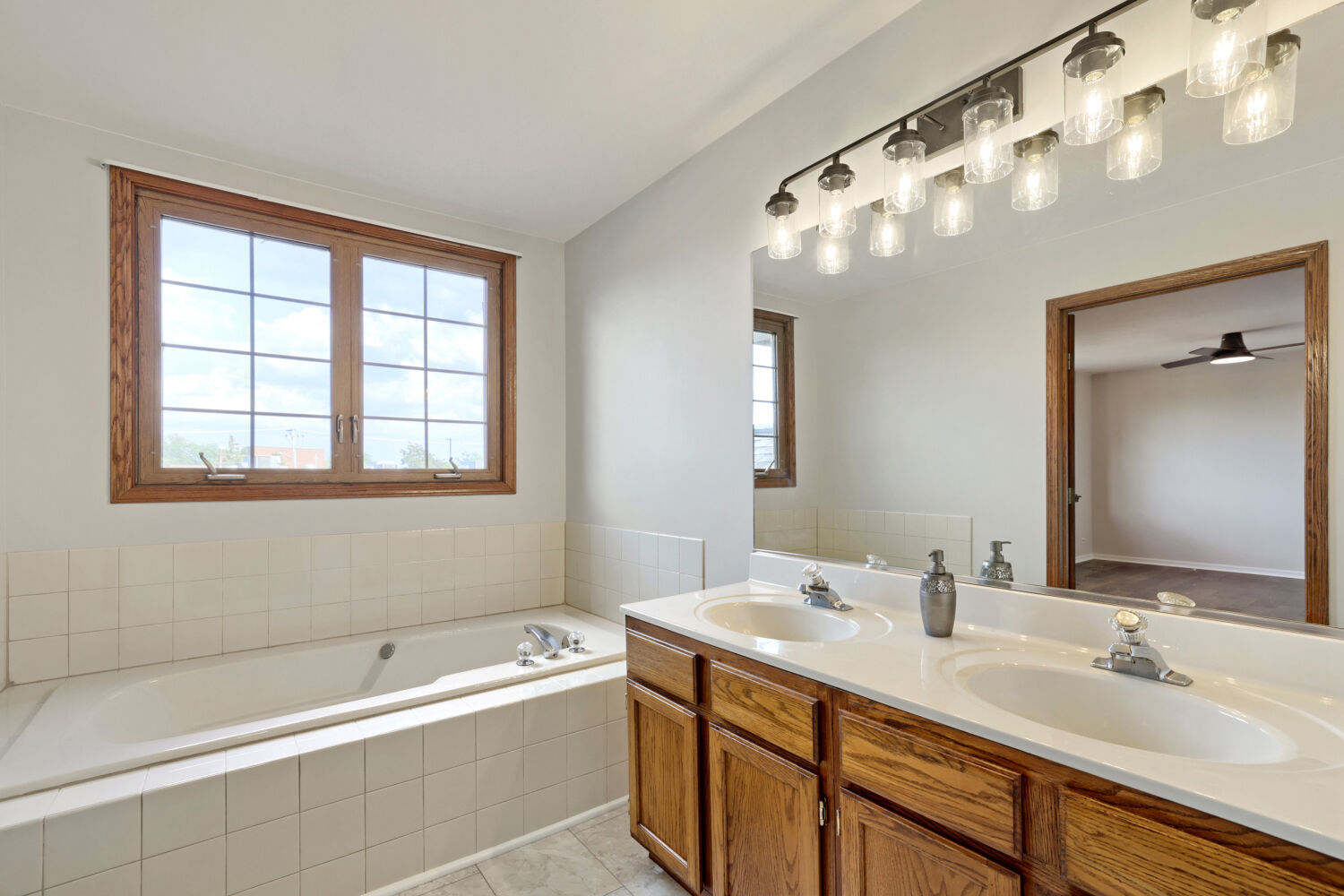 516 Silver Aspen Circle Property Photo 13