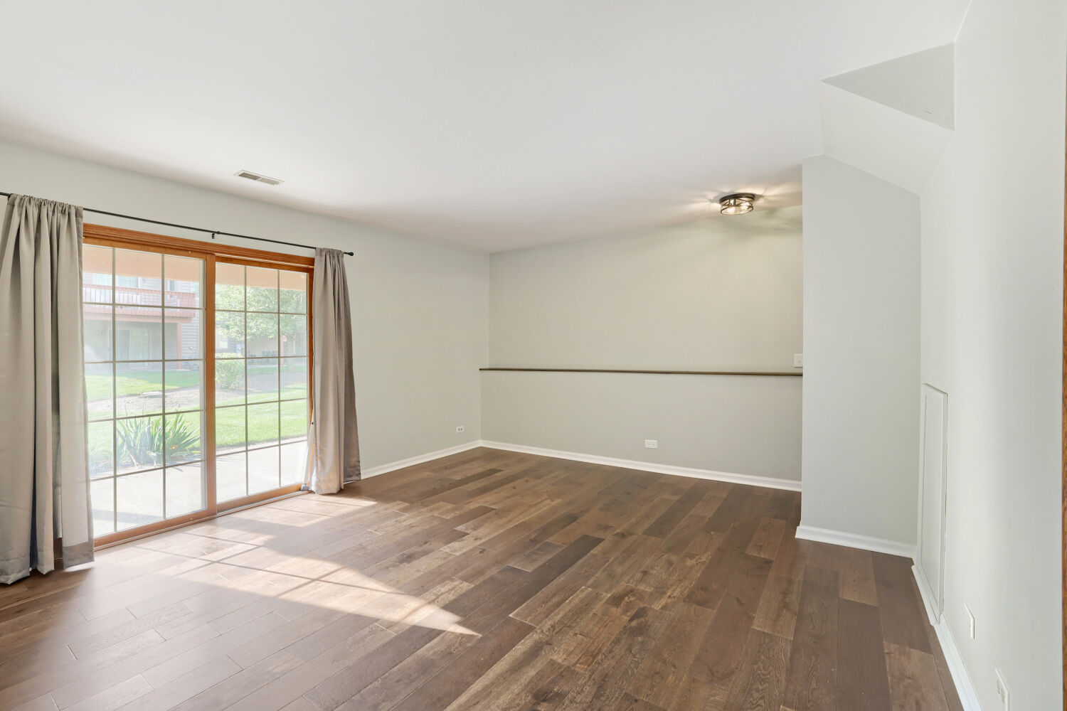 516 Silver Aspen Circle Property Photo 15