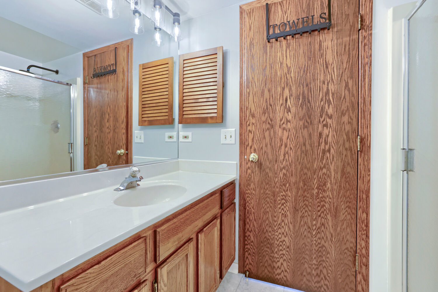 516 Silver Aspen Circle Property Photo 17
