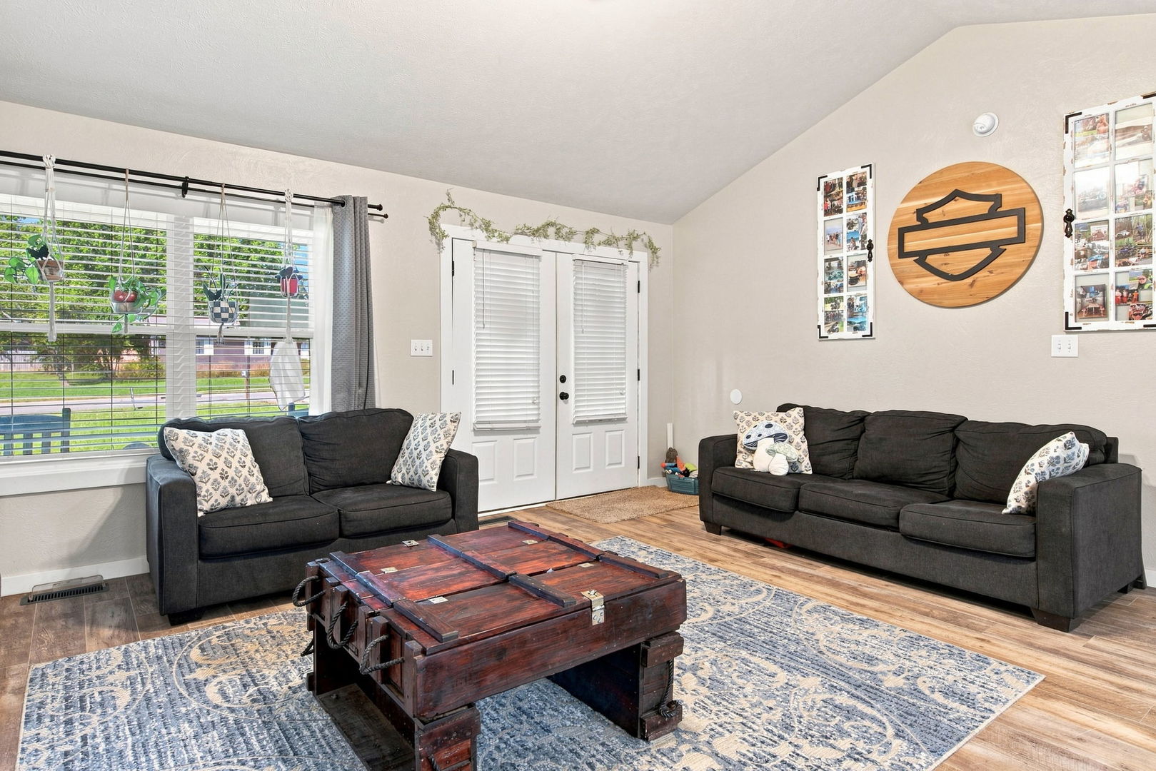 1304 Main Street Property Photo 17