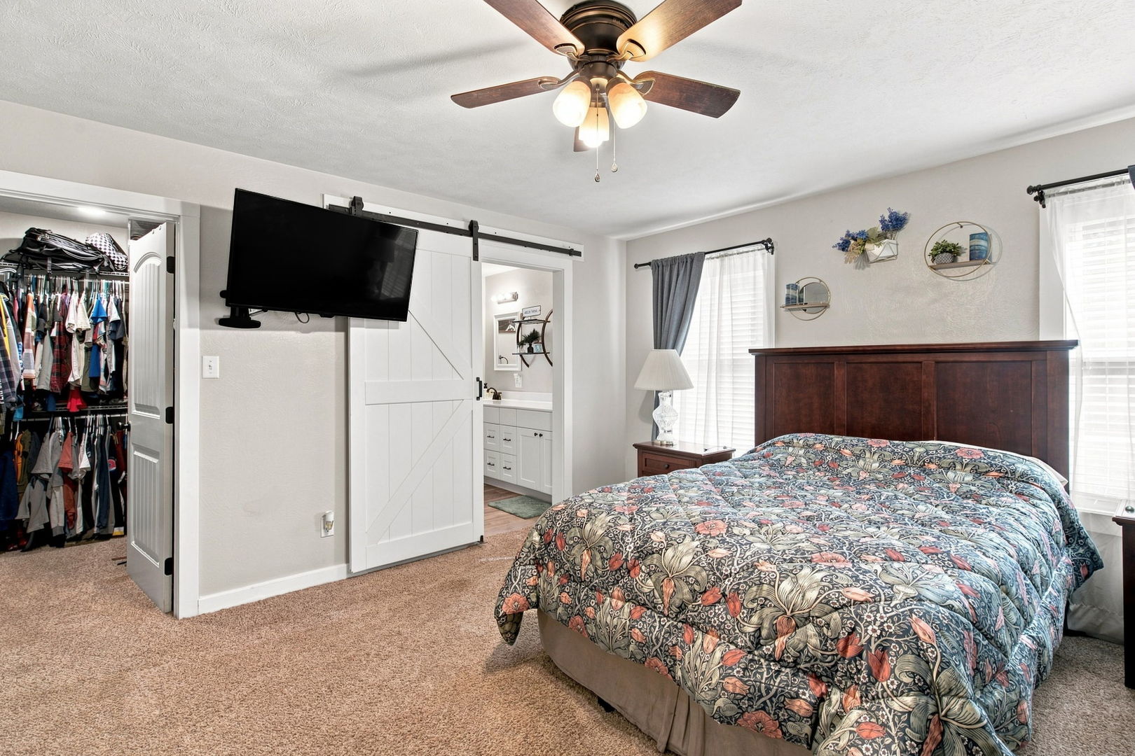 1304 Main Street Property Photo 18
