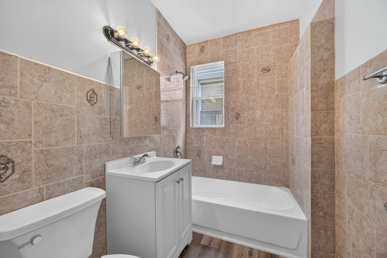 63 W 15th Street Property Photo 4