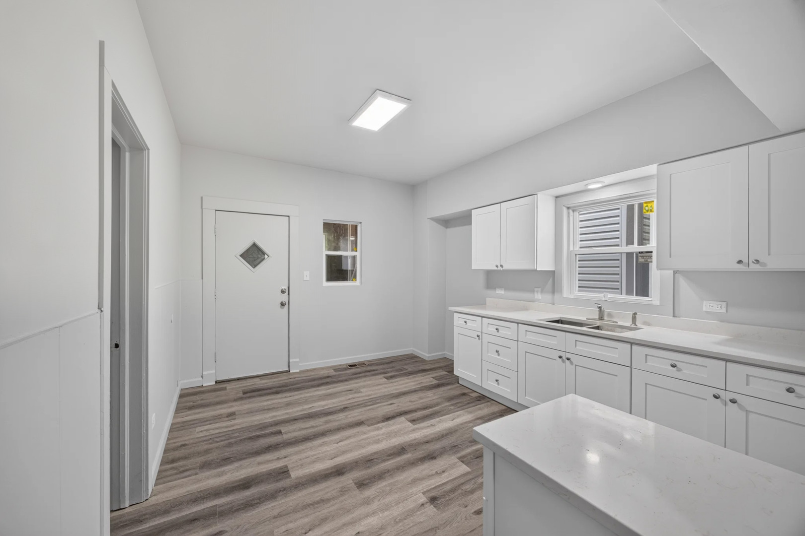 63 W 15th Street Property Photo 9