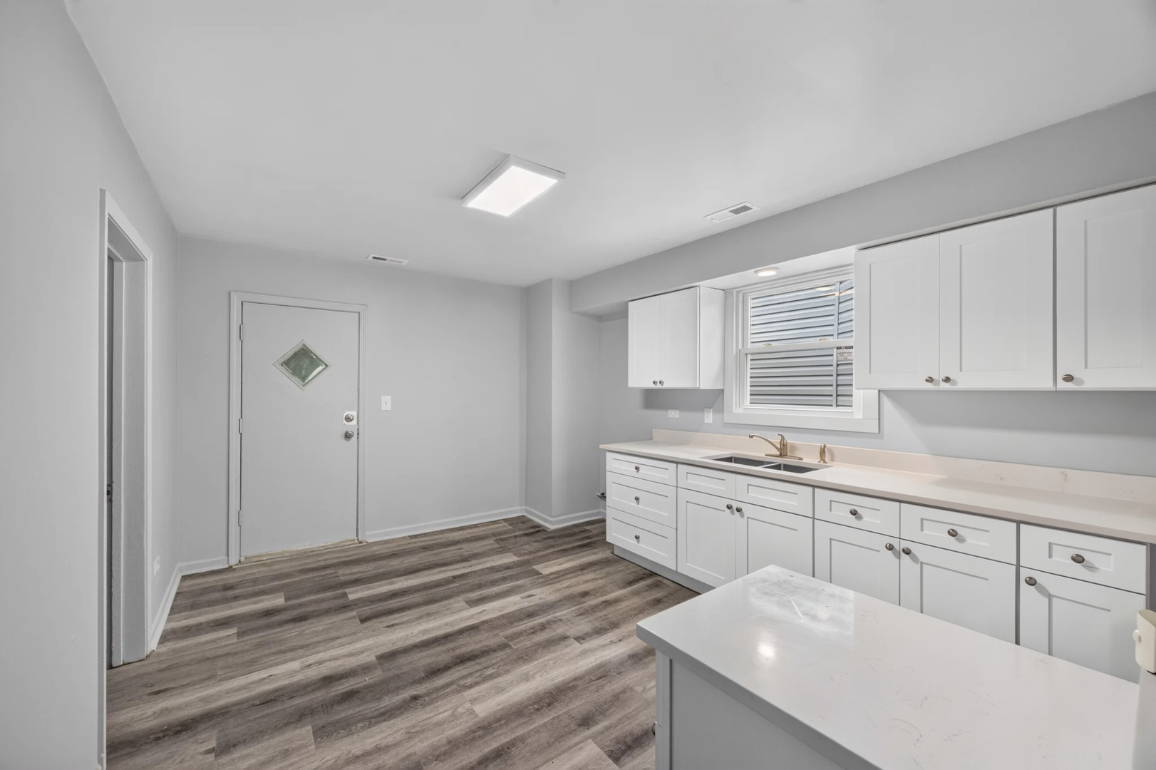 63 W 15th Street Property Photo 13