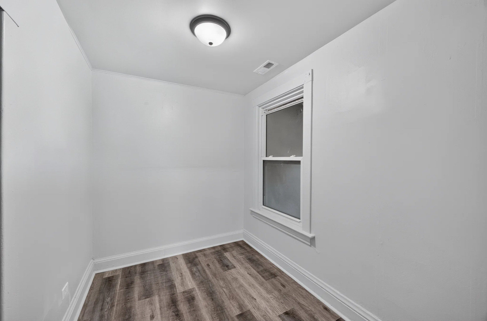 63 W 15th Street Property Photo 14