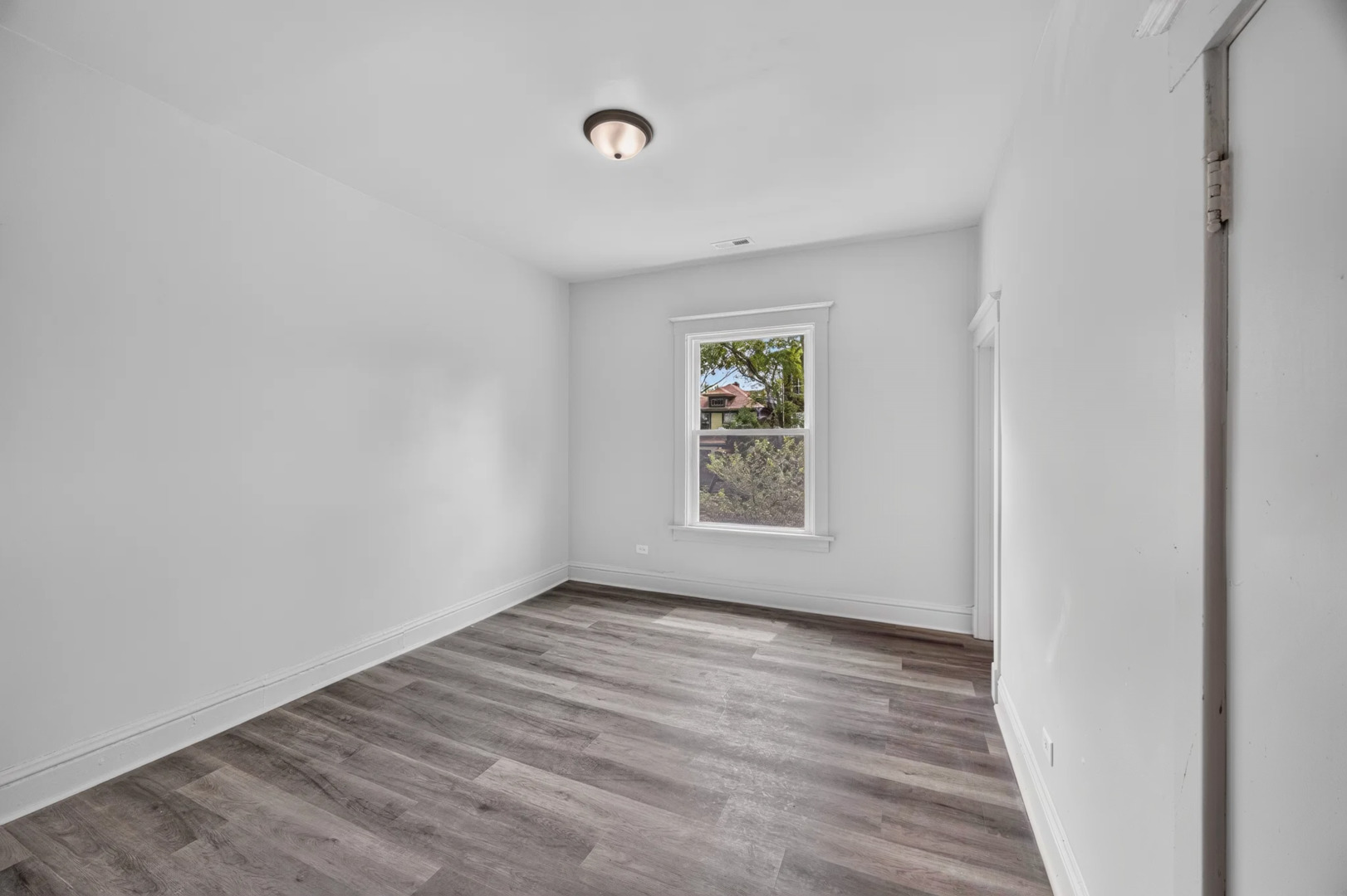 63 W 15th Street Property Photo 17