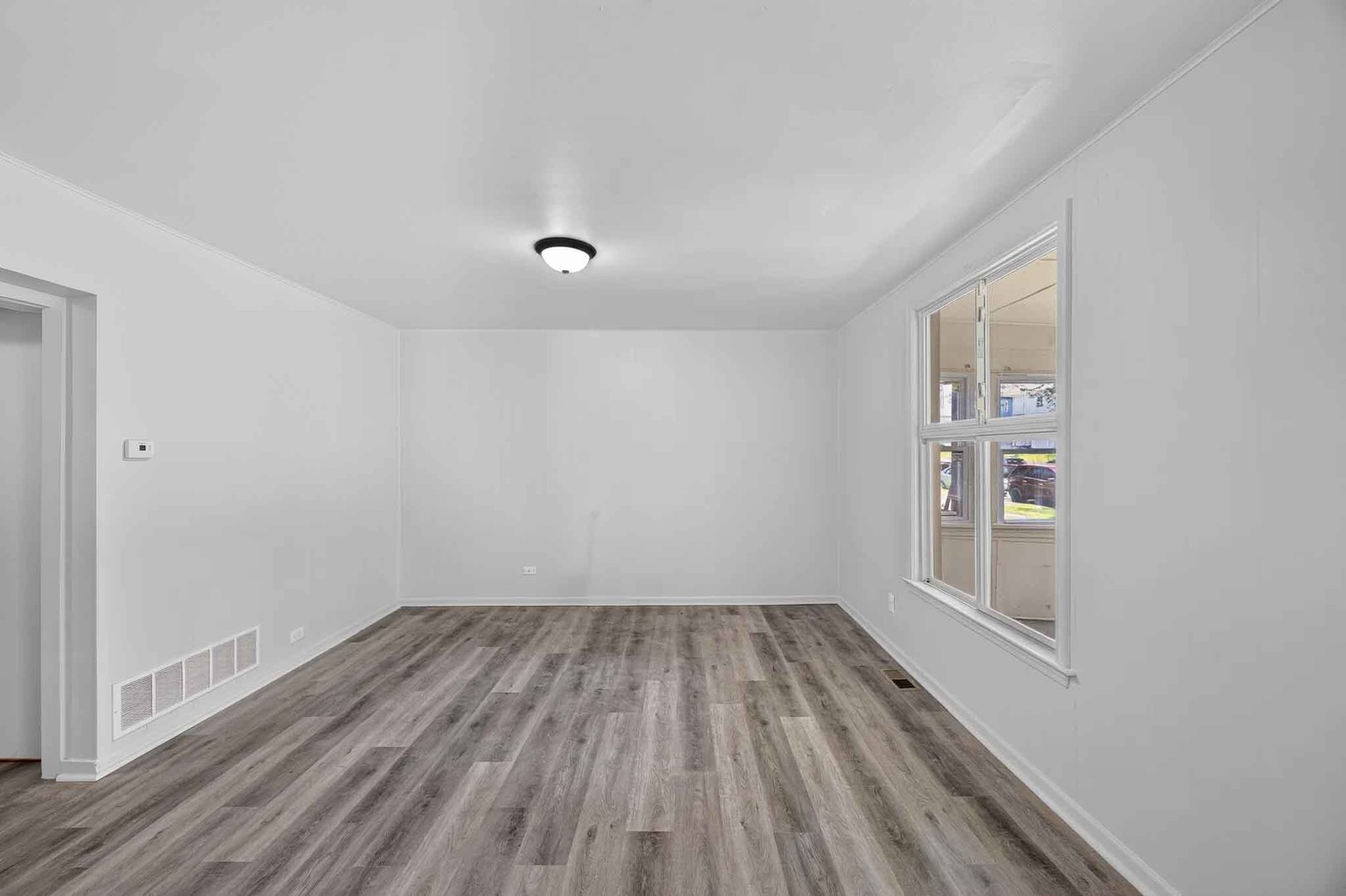 63 W 15th Street Property Photo 18