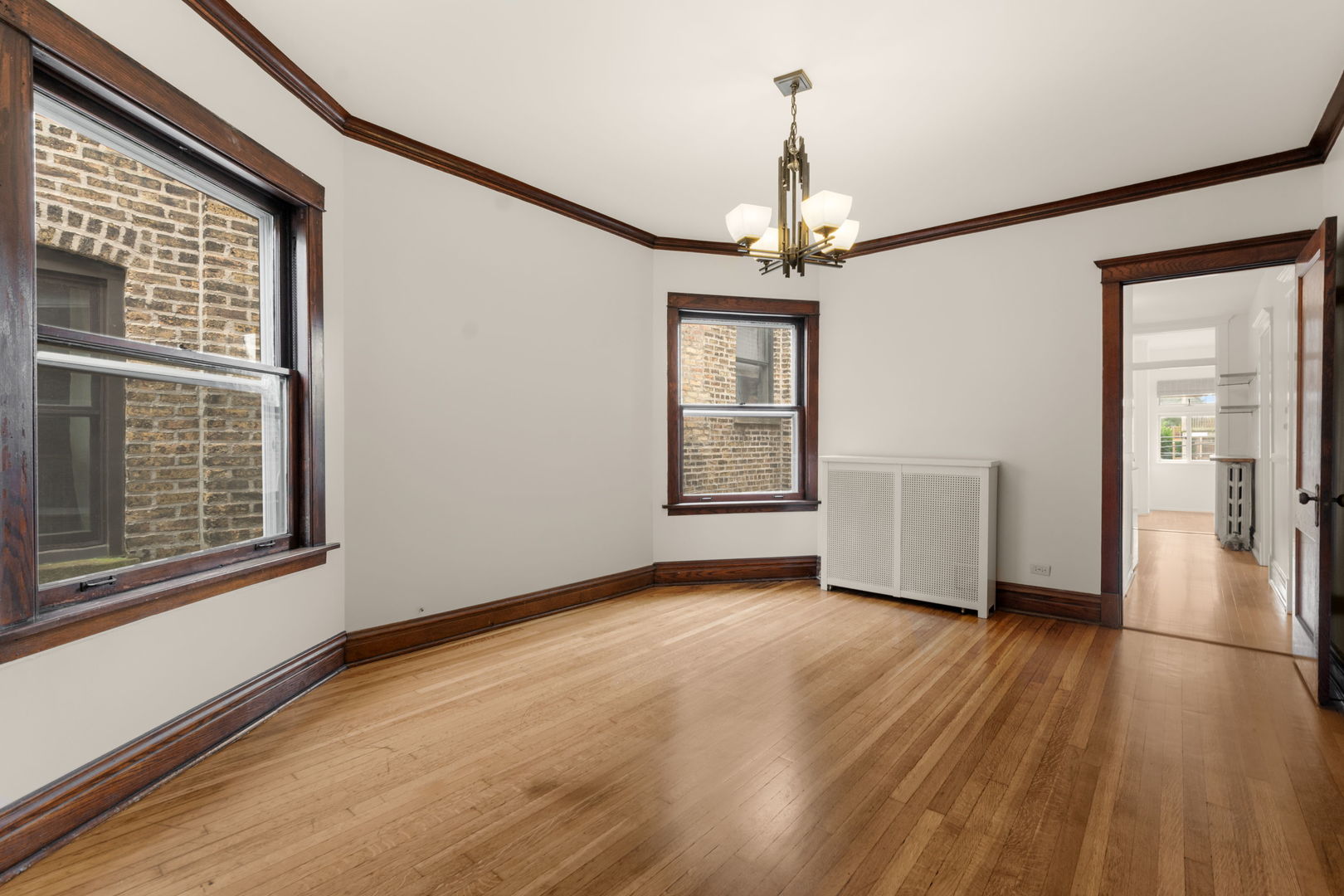 1335 W Hollywood Avenue Property Photo 15
