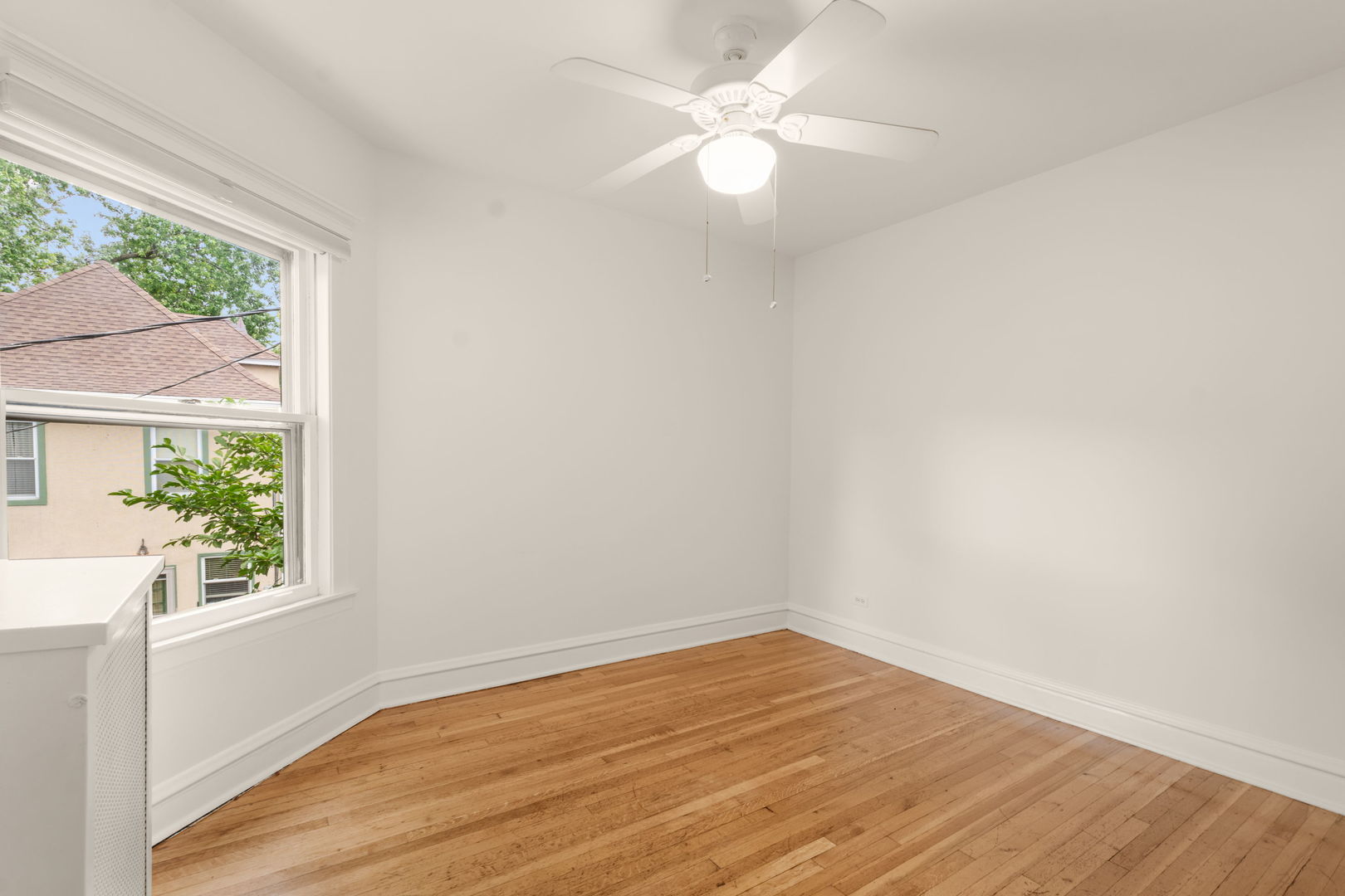 1335 W Hollywood Avenue Property Photo 21