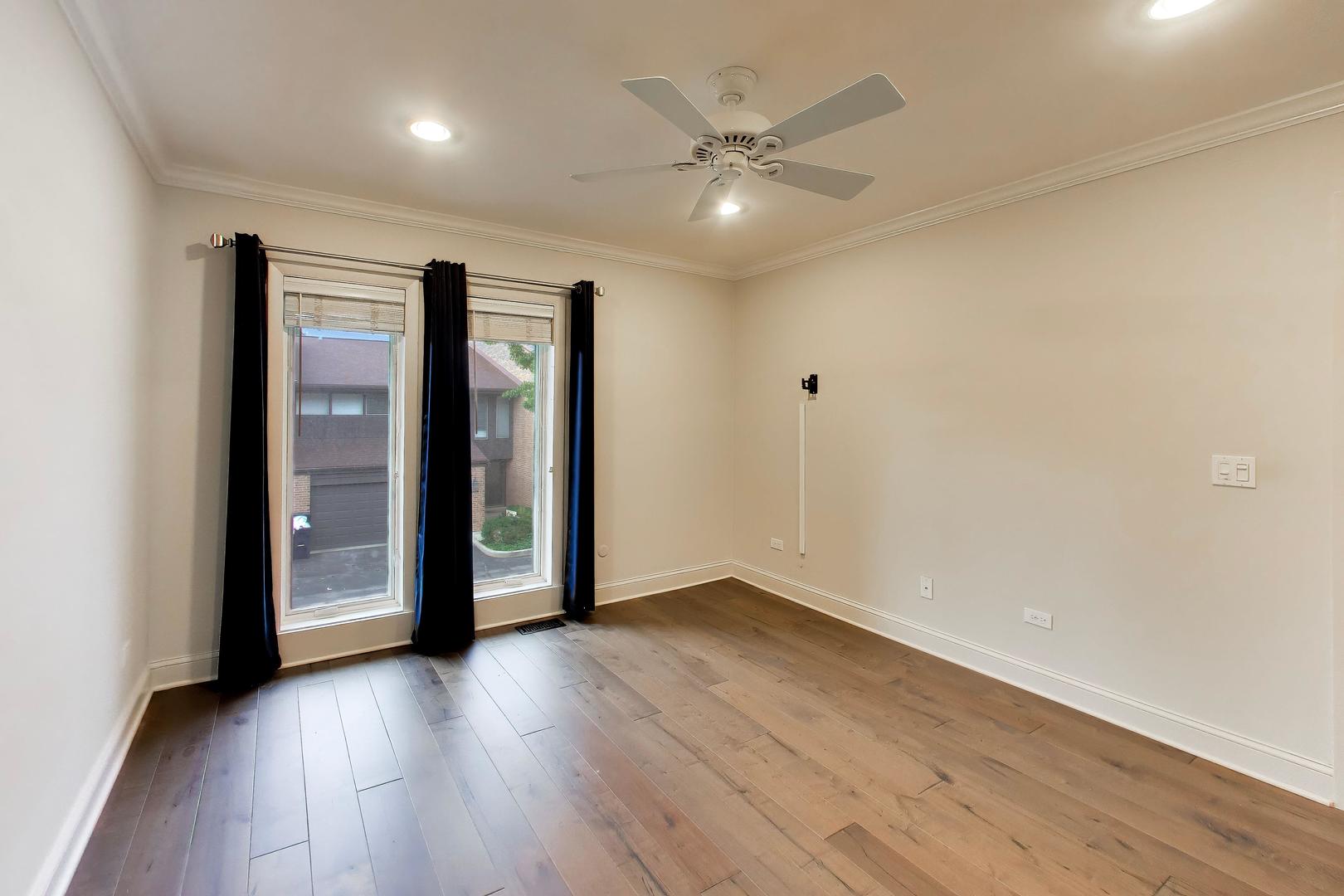 1712 Wildberry Drive B Property Photo 32