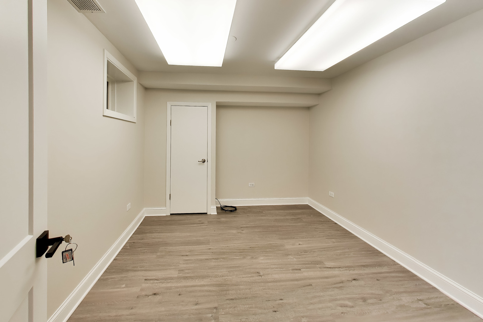 1712 Wildberry Drive B Property Photo 38