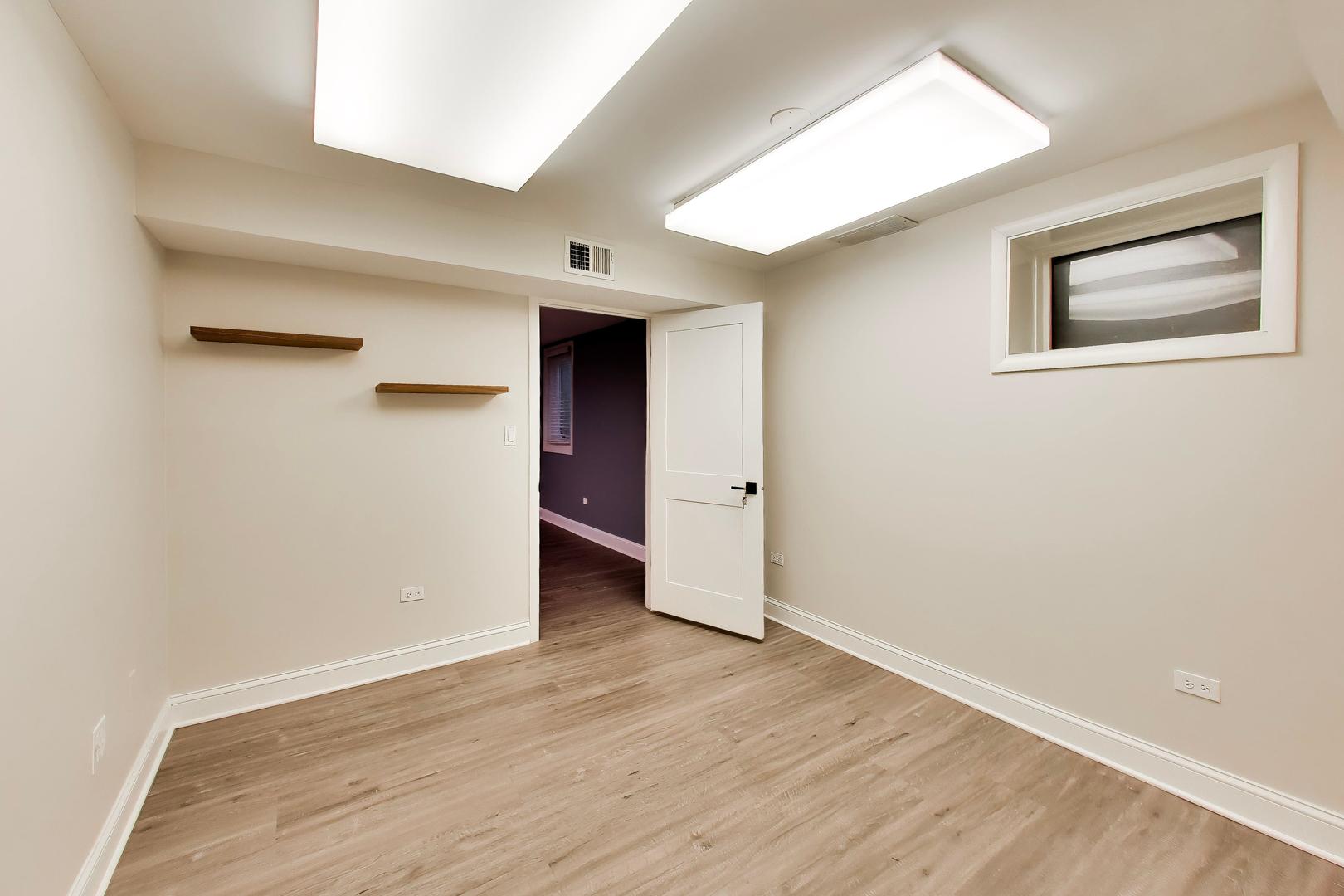 1712 Wildberry Drive B Property Photo 39