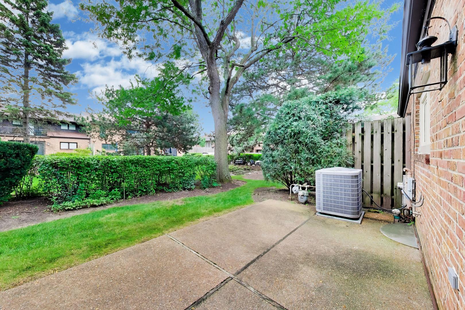 1712 Wildberry Drive B Property Photo 43