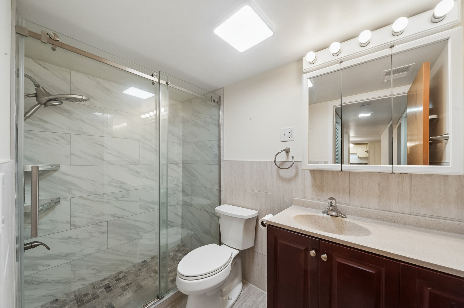 200 Deborah Lane 6a Property Photo 8