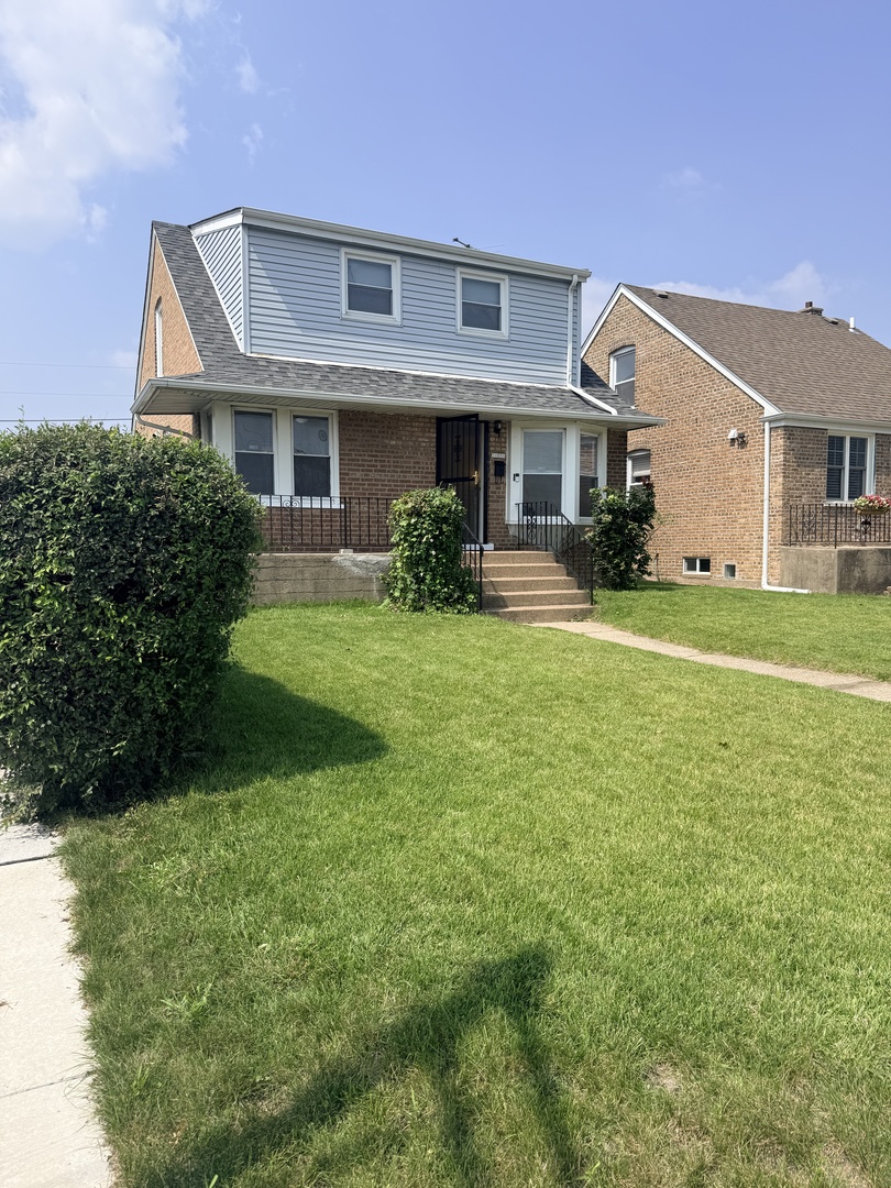 11056 S State Line Road Property Photo 1