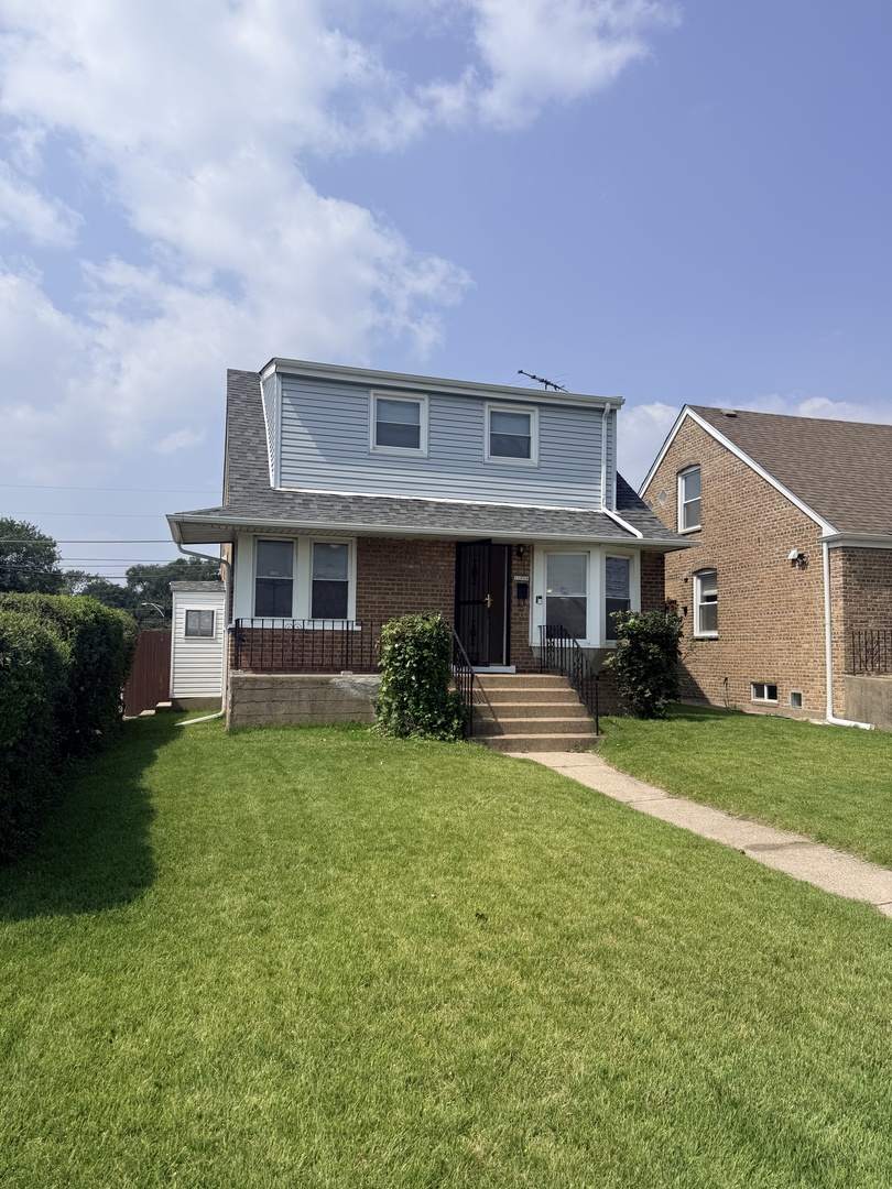 11056 S State Line Road Property Photo 2