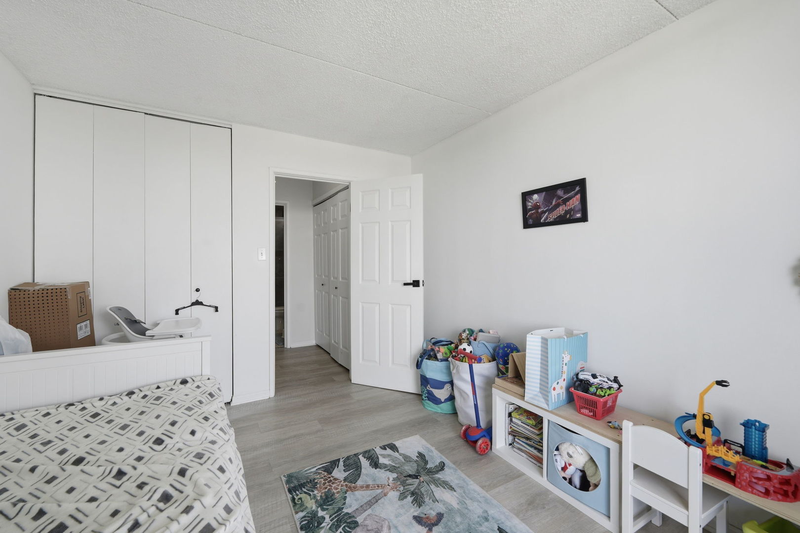 2015 S Finley Road 804 Property Photo 36