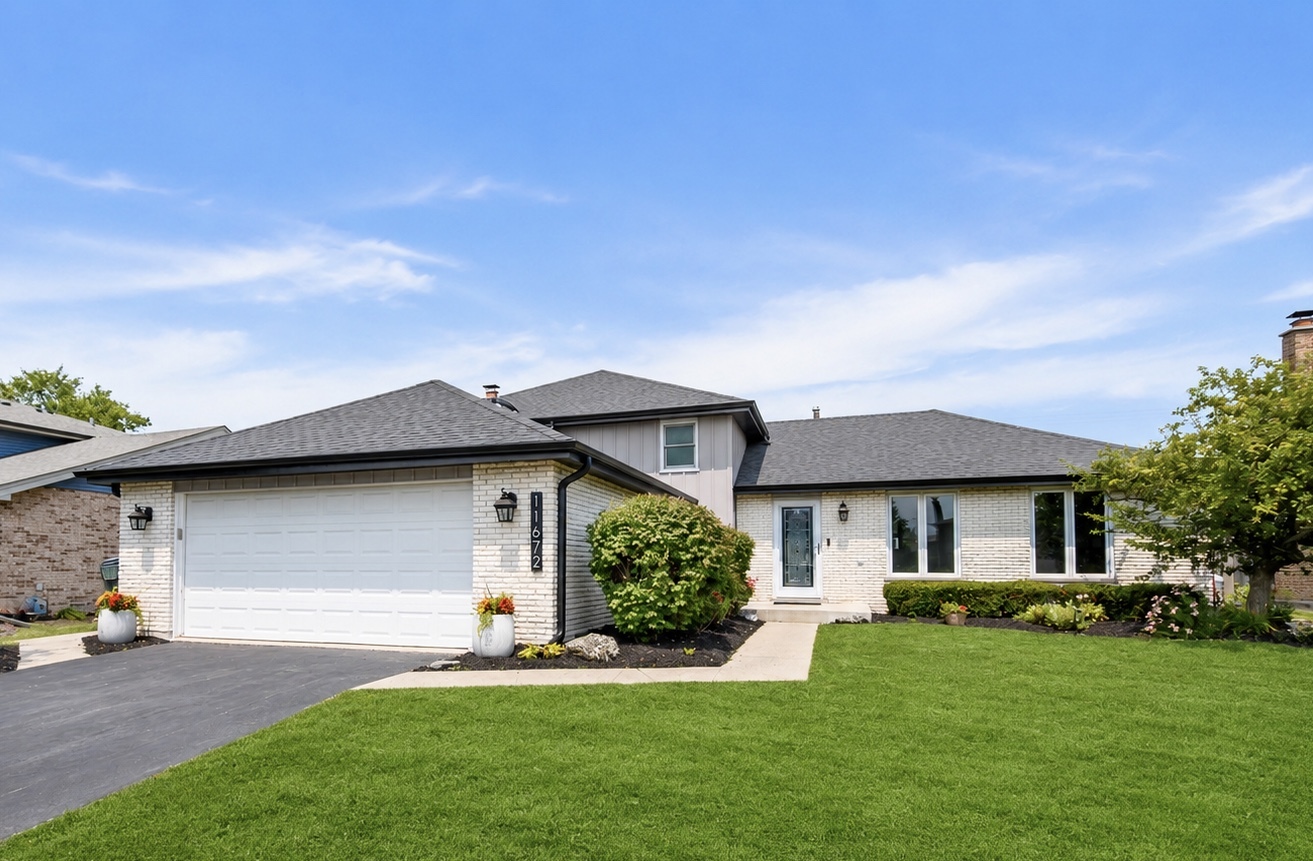 11672 Glenview Drive Property Photo 1