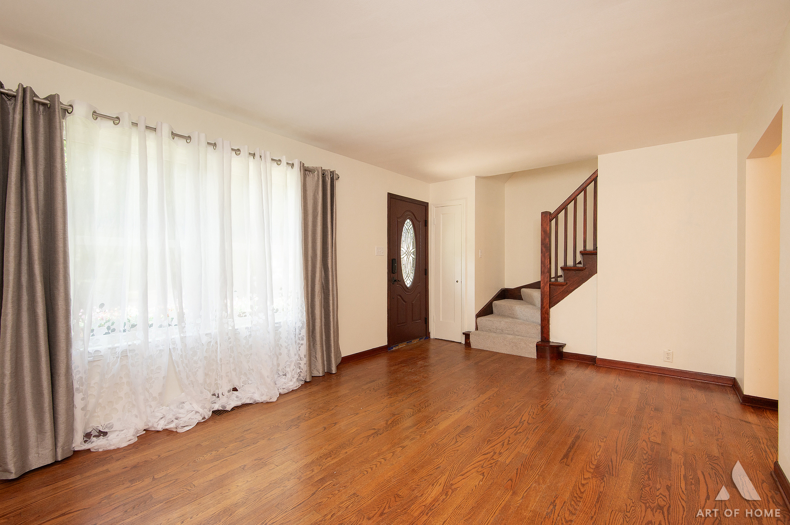 11009 S Saint Louis Avenue Property Photo 6