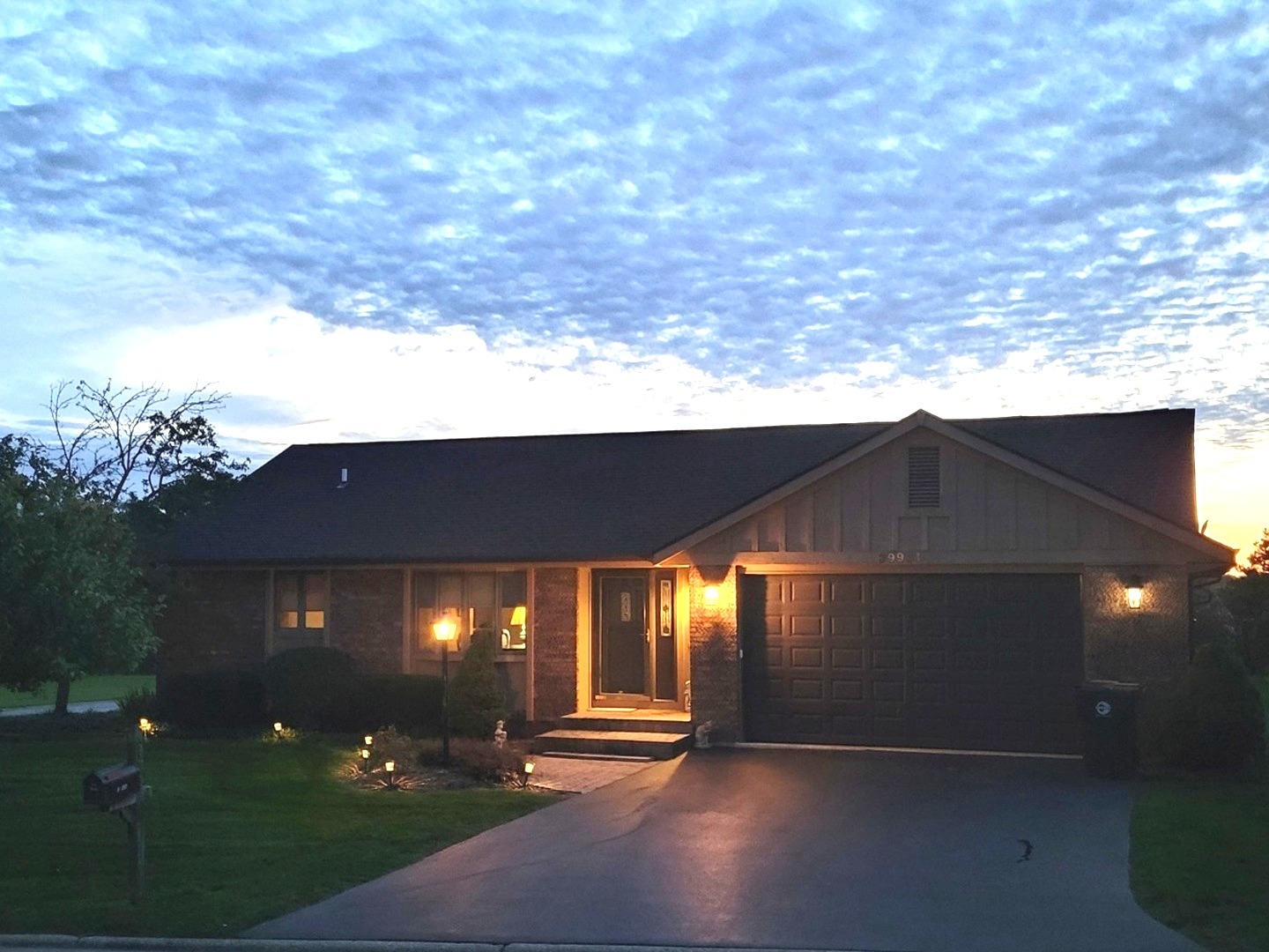 39934 N Fairway Drive Property Photo 2
